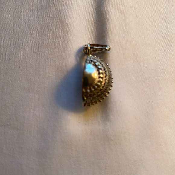 Vintage 1930 Bali Pebbled Shell Silver Drop Pendant - Picture 1 of 5